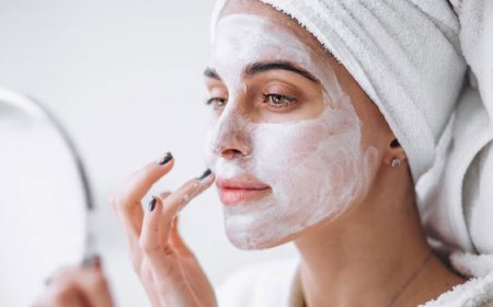 फेस्टिवल में ऐसे करें स्किन केयर, मिलेगा नेचुरल ग्लो - शहनाज हुसैन