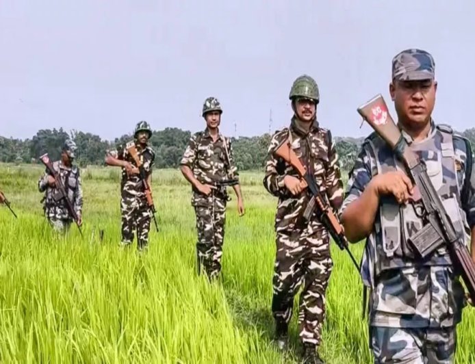 यूपी-बिहार और बंगाल की सीमा पर 35 को दबोचा- नेपाल की जेल से भागे कैदियों पर SSB का शिकंजा